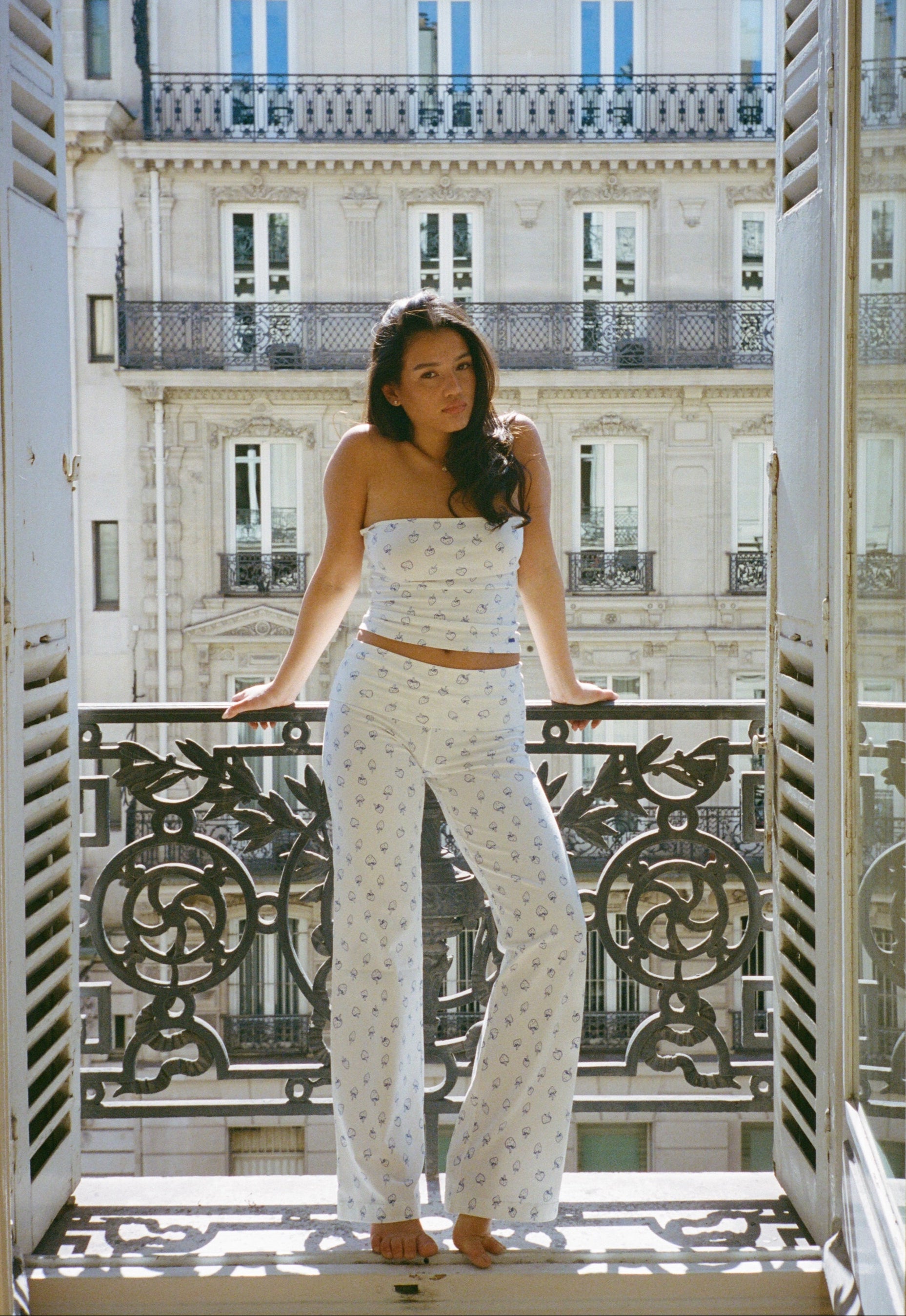 Isis - M & M/regular