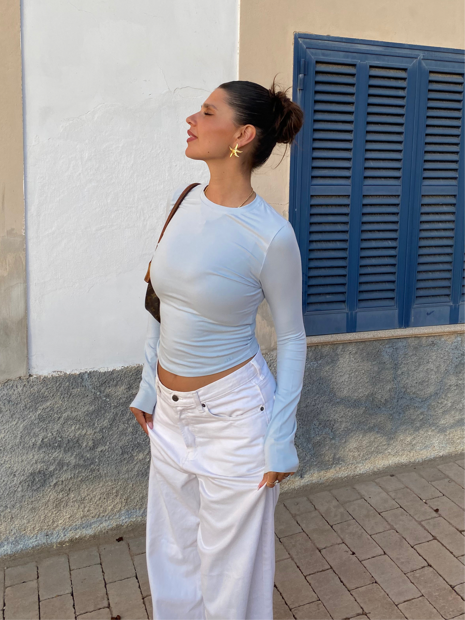 soft longsleeve baby blue