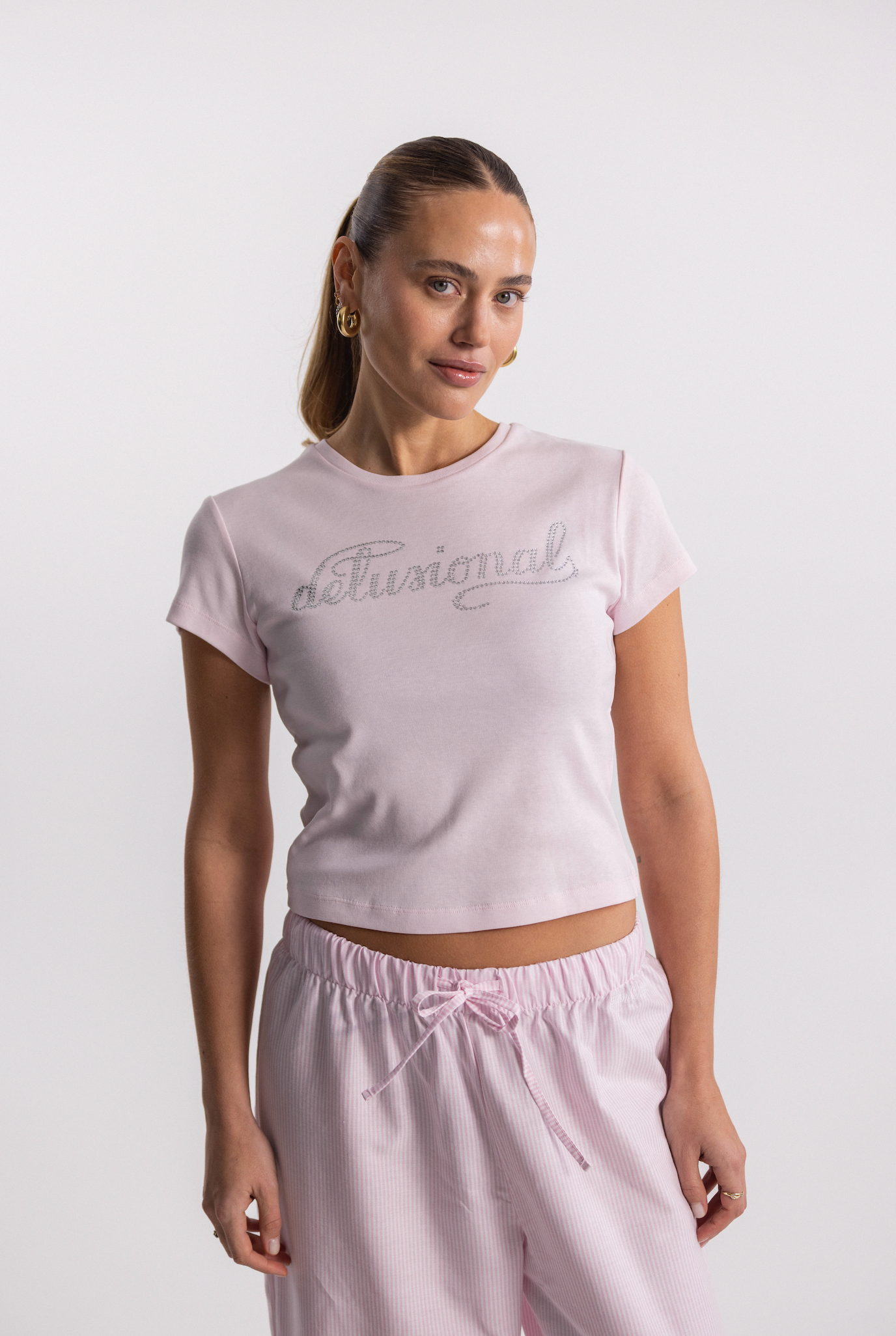 all day tee delusional