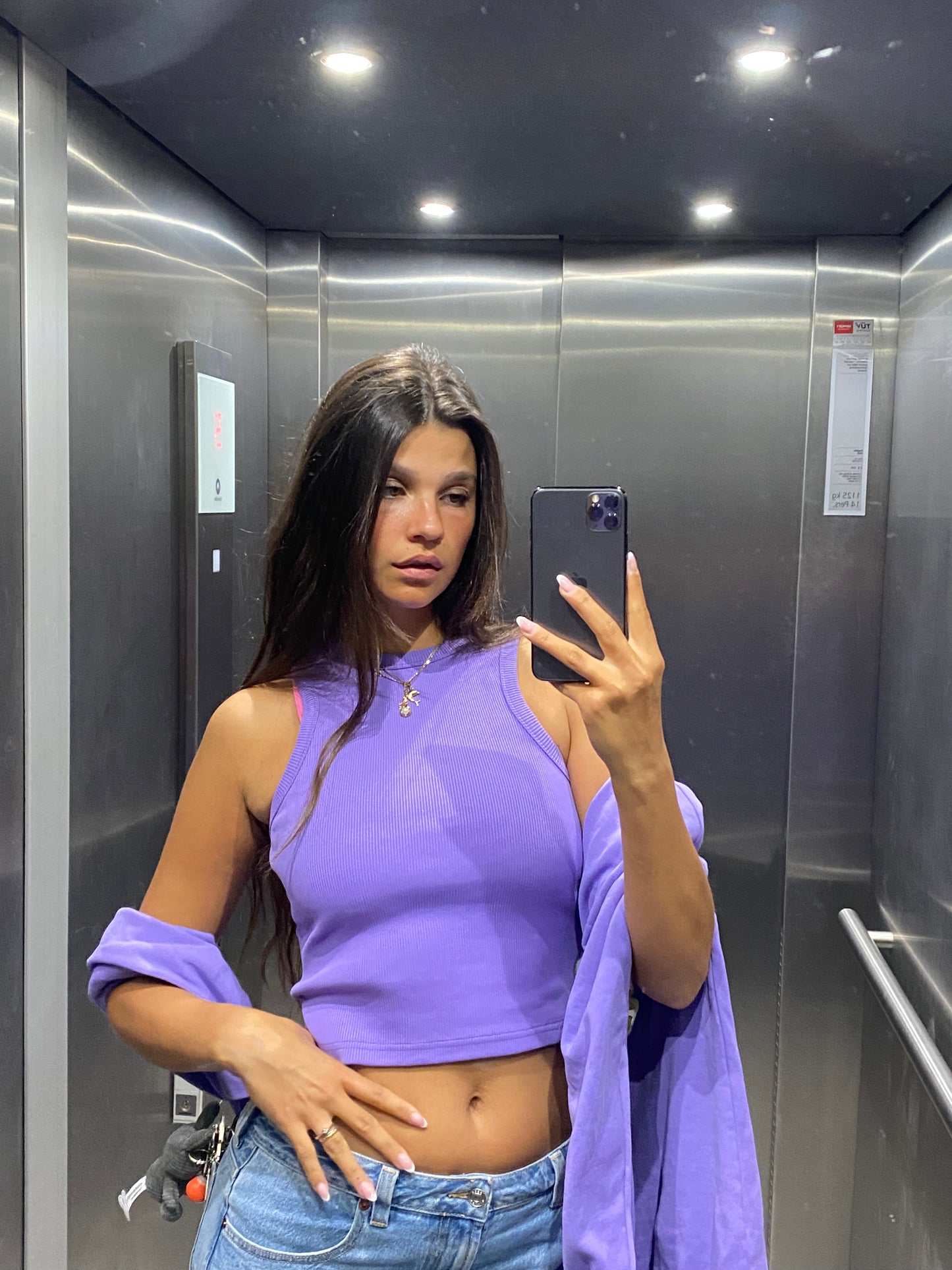 tank top purple