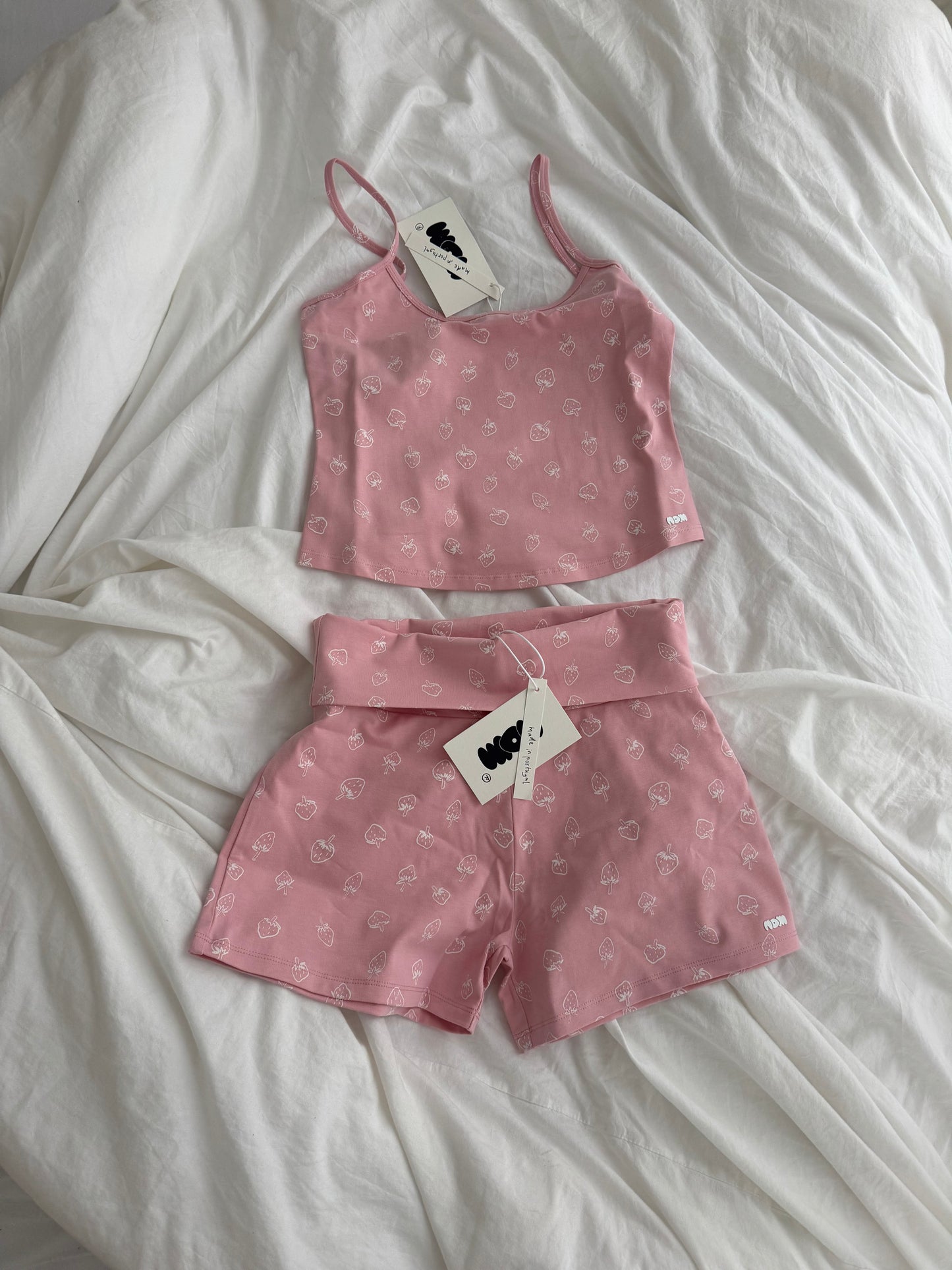 soft shorts - berries pink