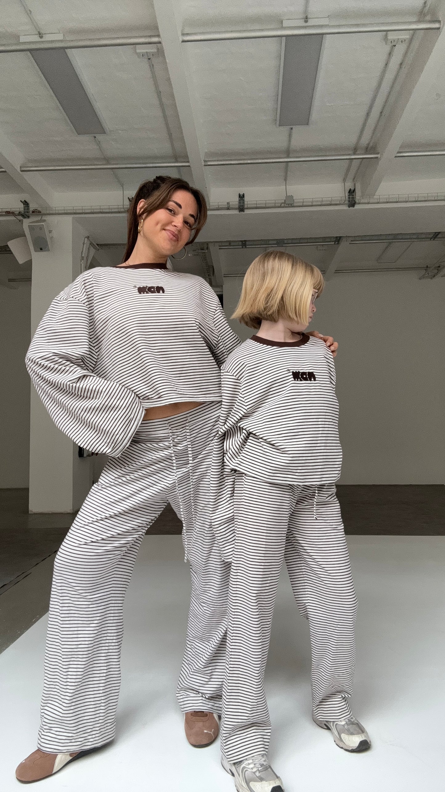 oversized longsleeve chocolate cream stripes kids