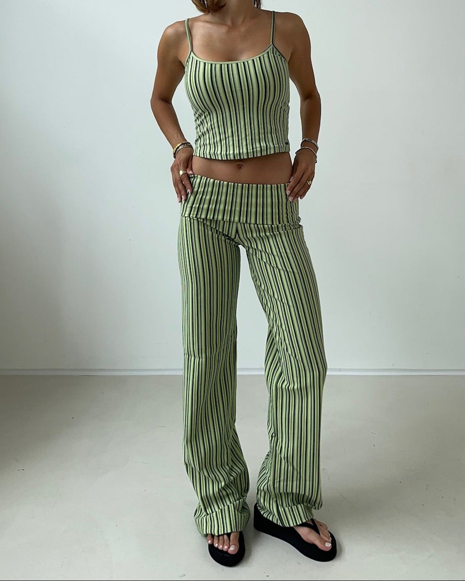 Celisa - 173cm - M/tall