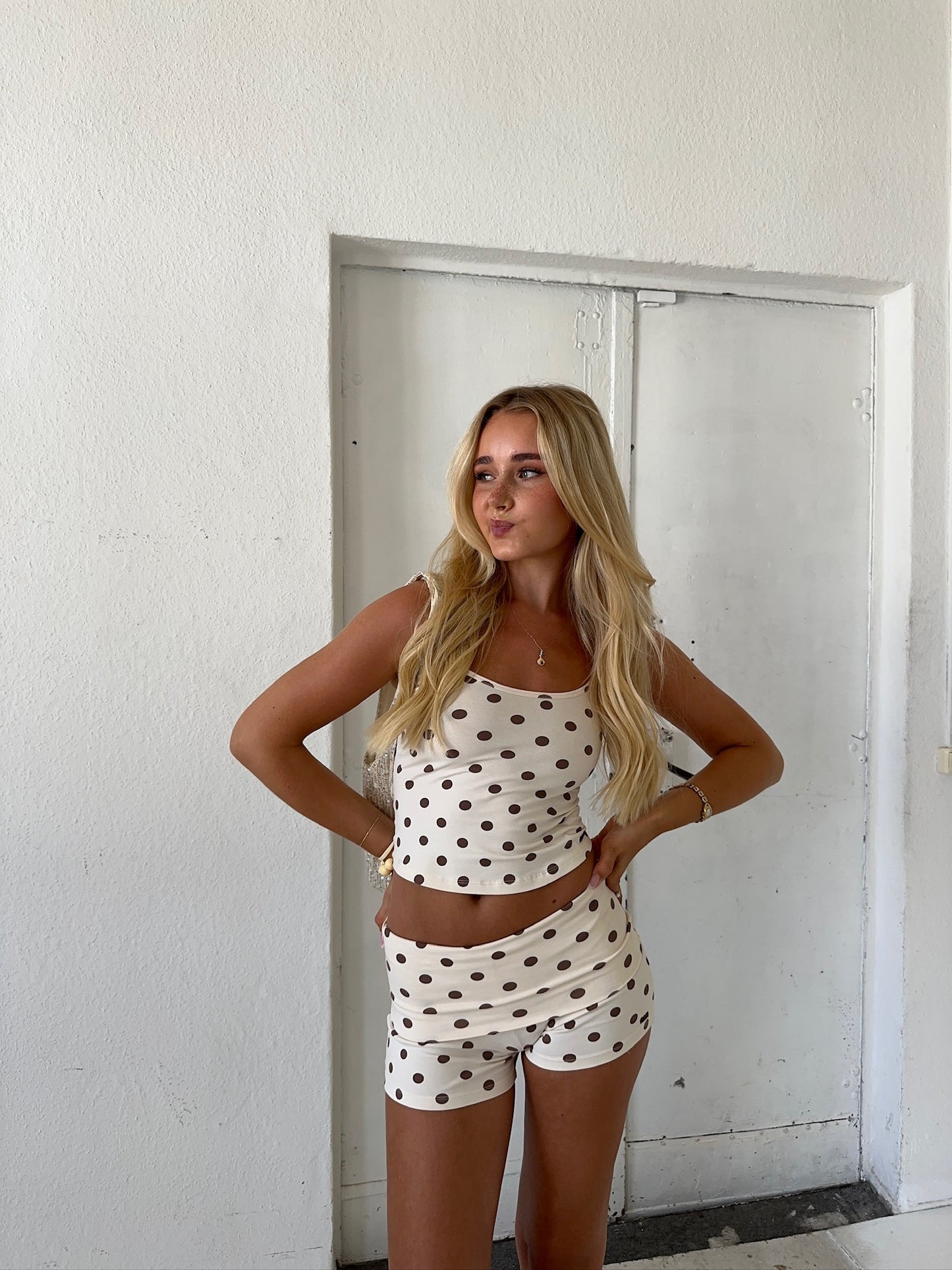 Lili - 176cm - S/S