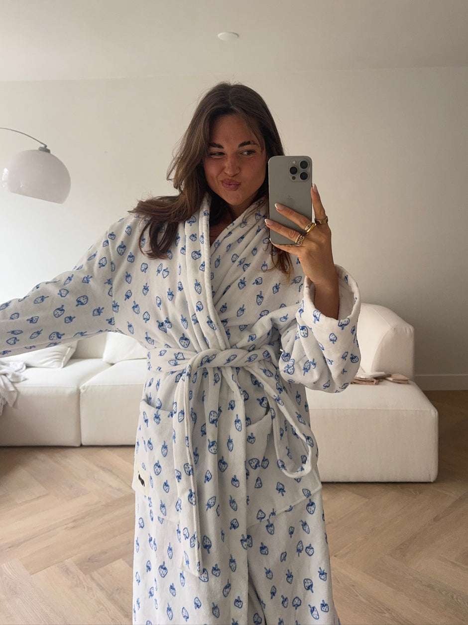 rachel bathrobe berries