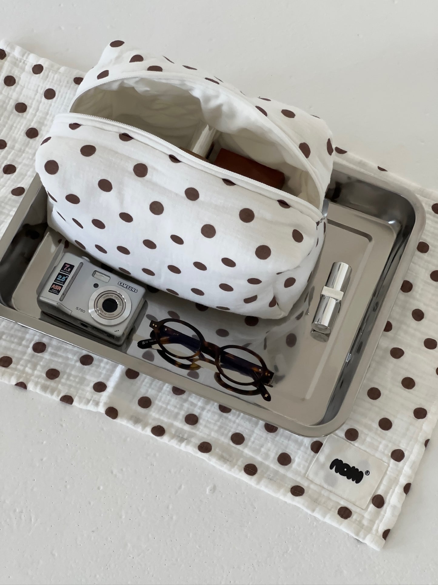 Harper Kitchen Towel - Polka Dots Brown