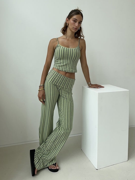 Celisa - 173cm - M/tall