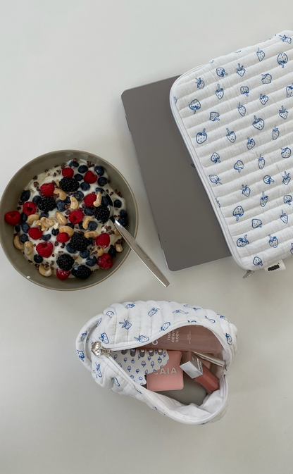 laptop bag berries