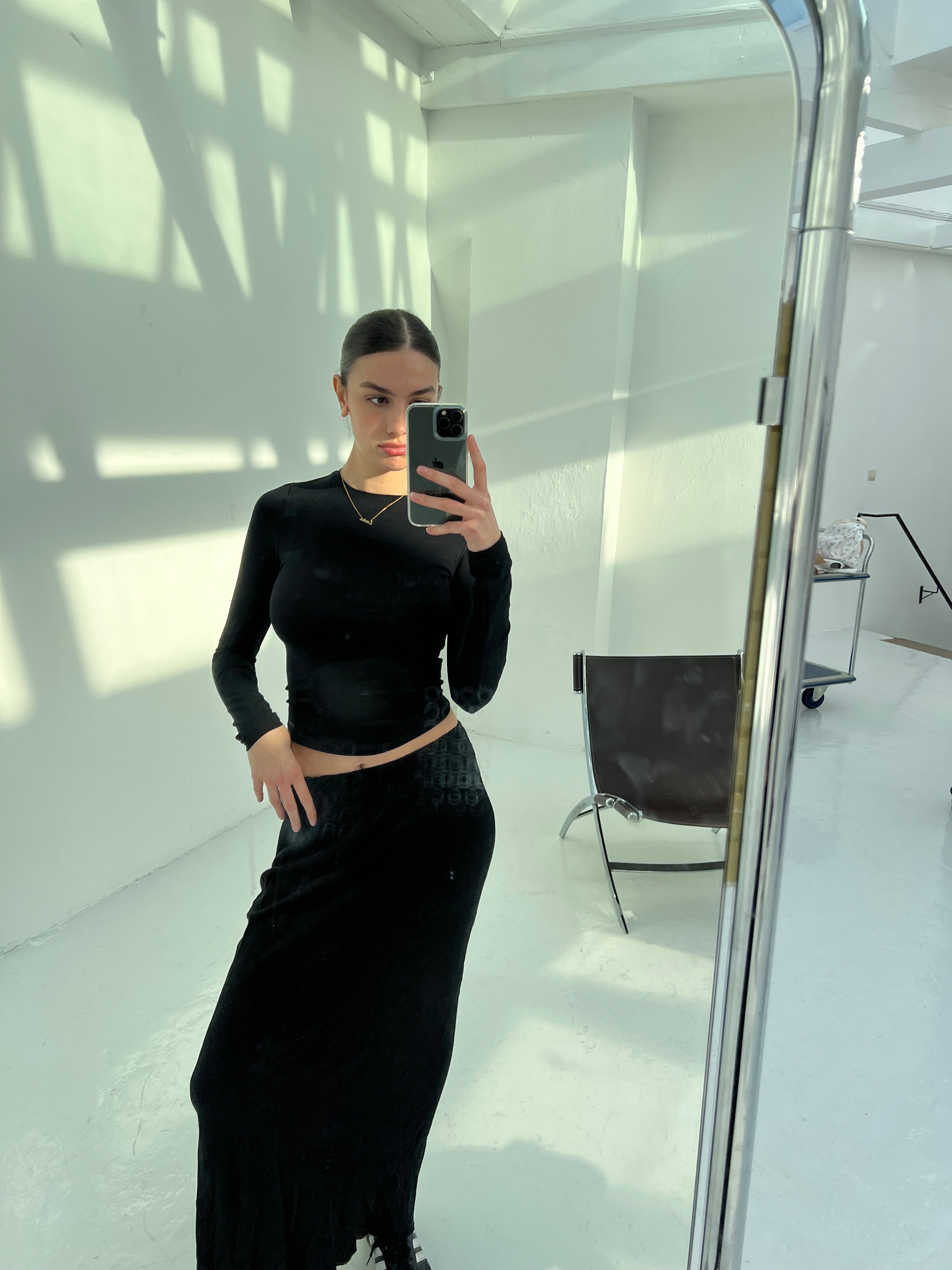 Soft Longsleeve Black Top for Ultimate Comfort – Nom Originals