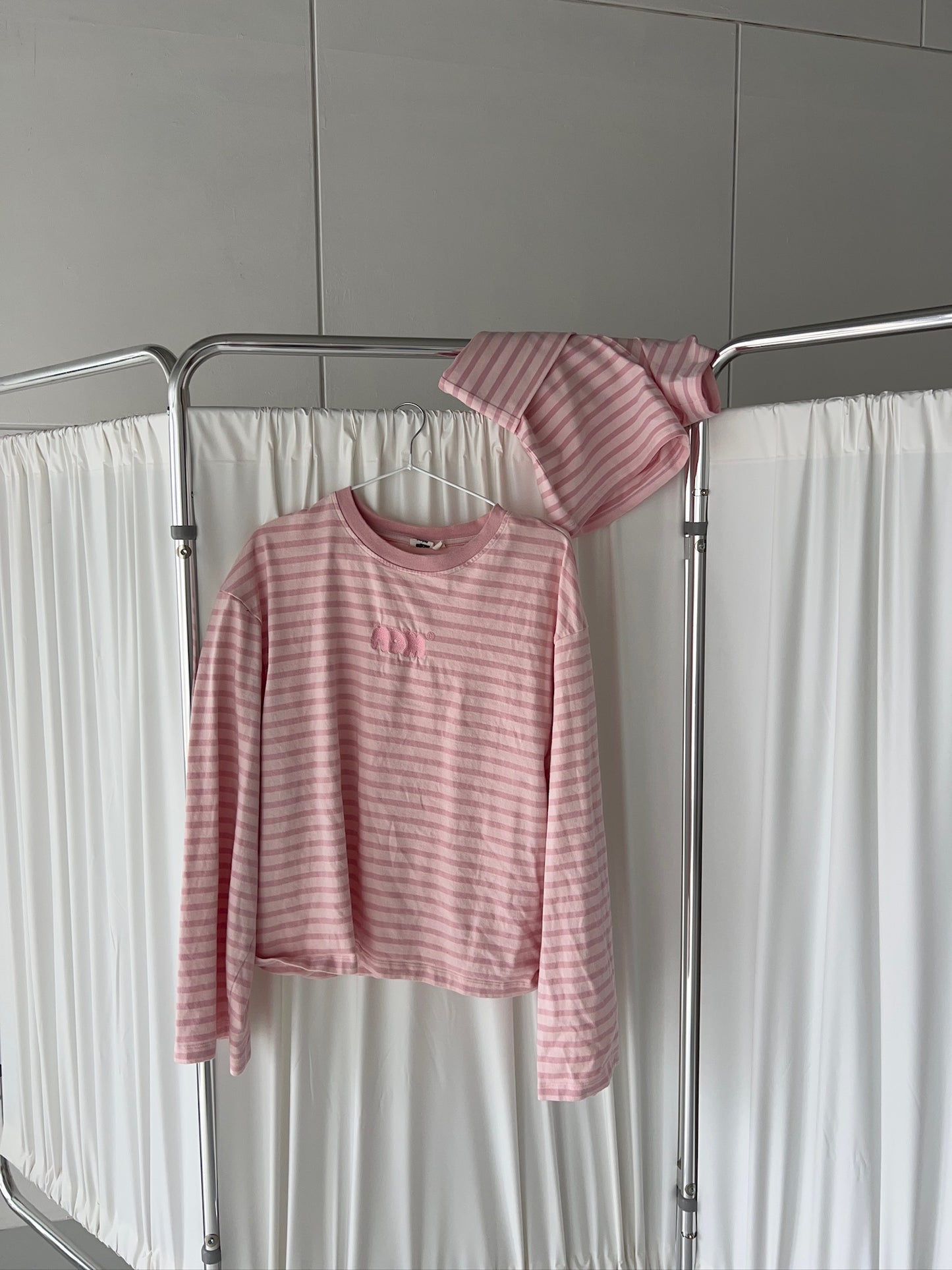 soft shorts pink stripes