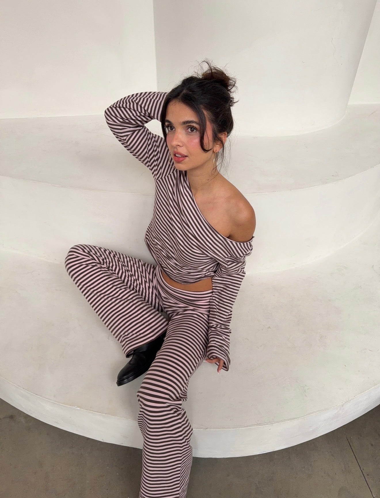 offshoulder longsleeve strawberry chocolate