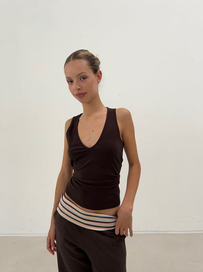 deep v neck tank cocoa