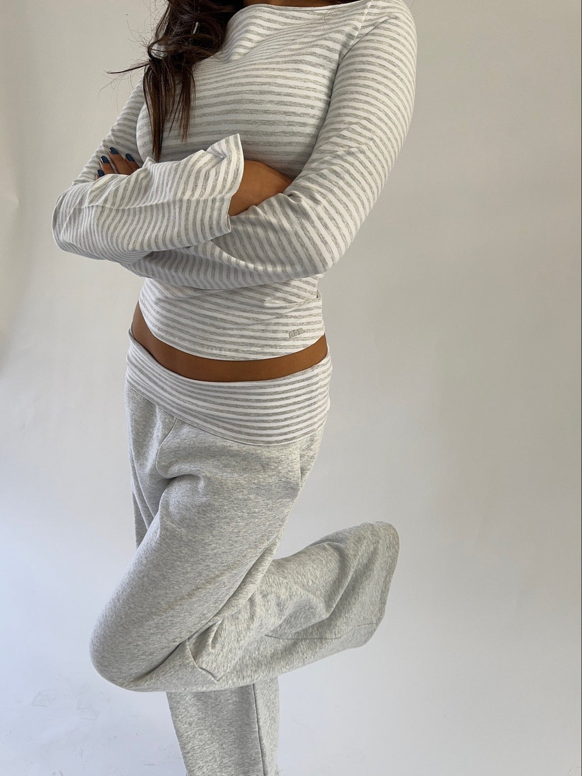 soft set grey melange stripes