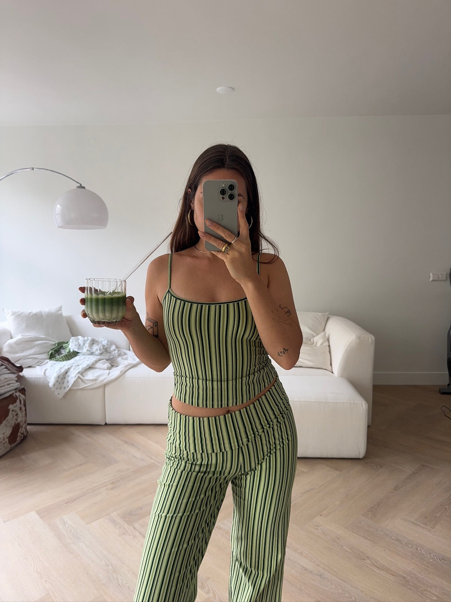 Lena - 165cm - M/regular 