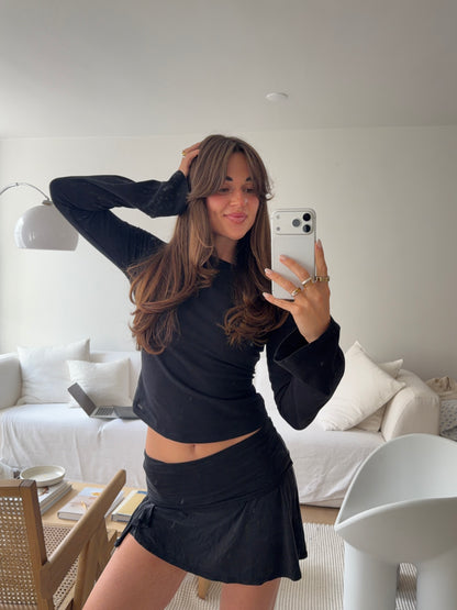backless longsleeve black