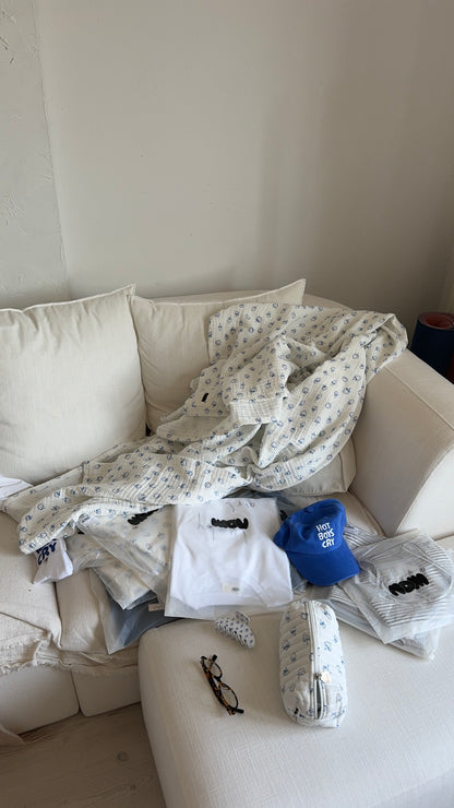 olivia bed cover berries