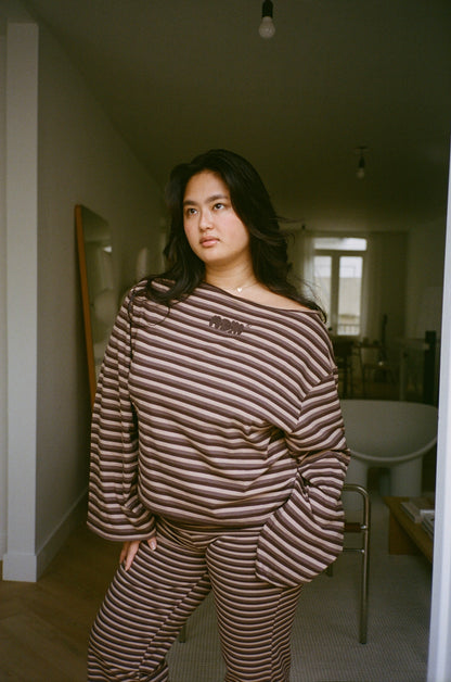 wide neck oversized longsleeve brown stripes
