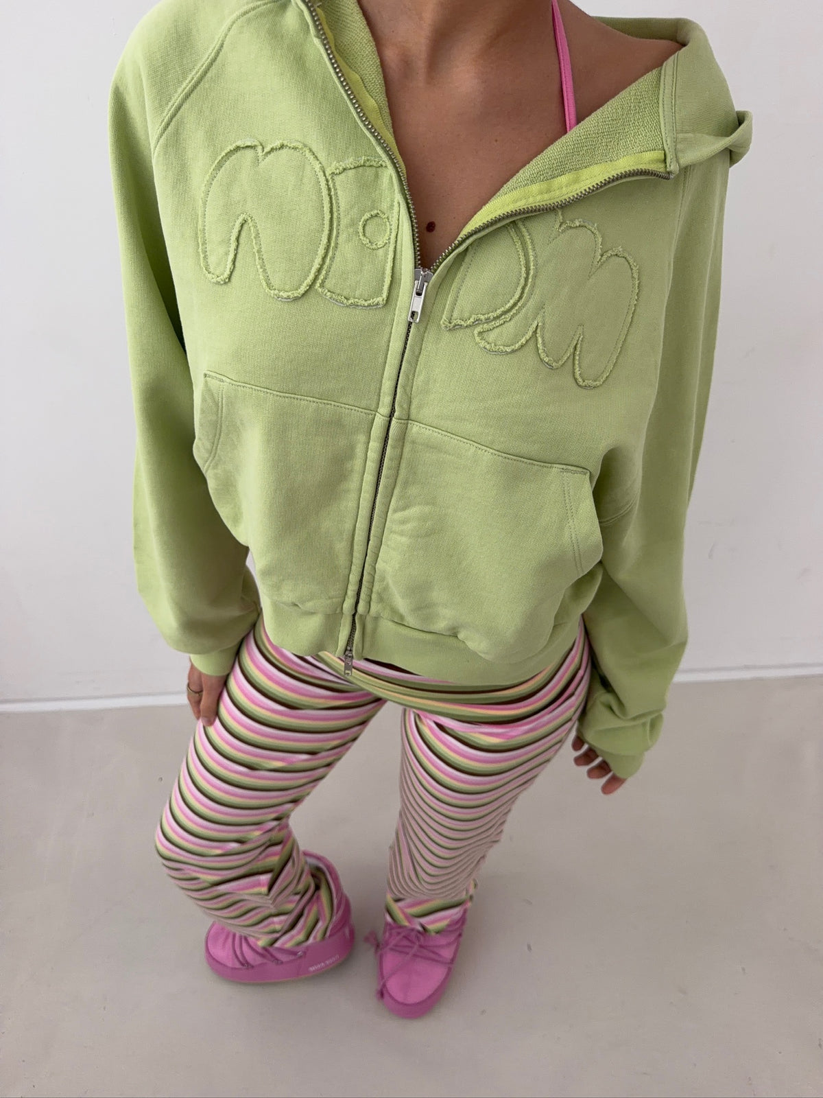 zip hoodie green glow (pre-order)