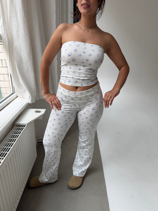 soft pants - berries